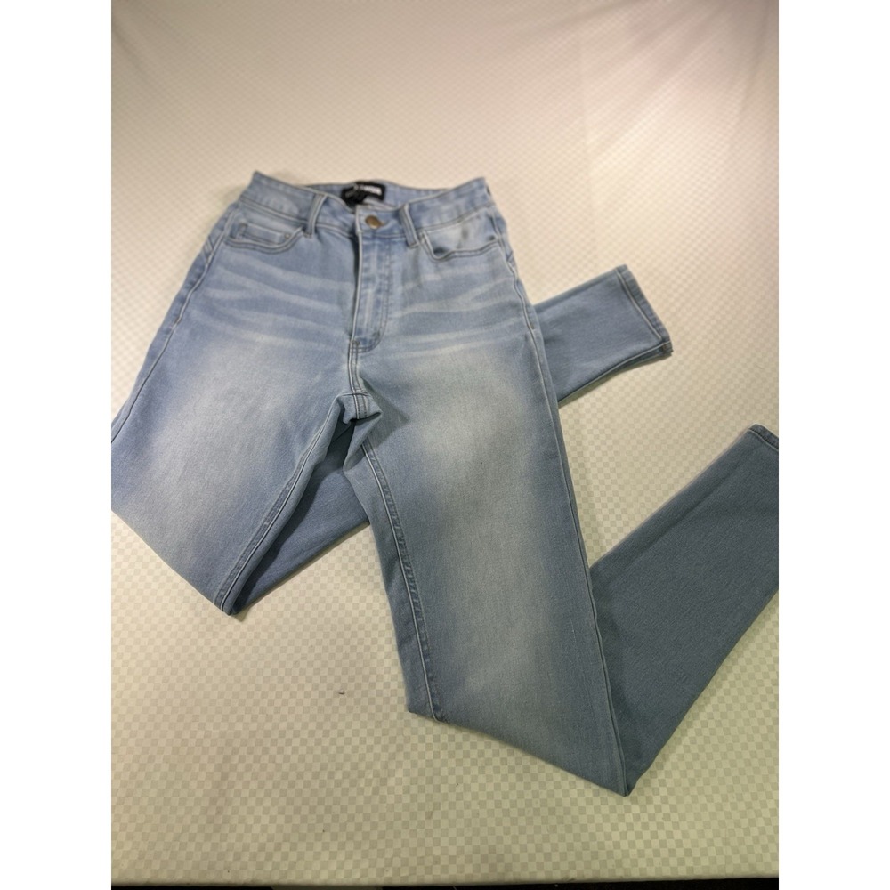 Fashion Nova Jeans Womens 5- 24" Skinny Light Wash Denim Blue Casual Pants - Picture 5 of 11